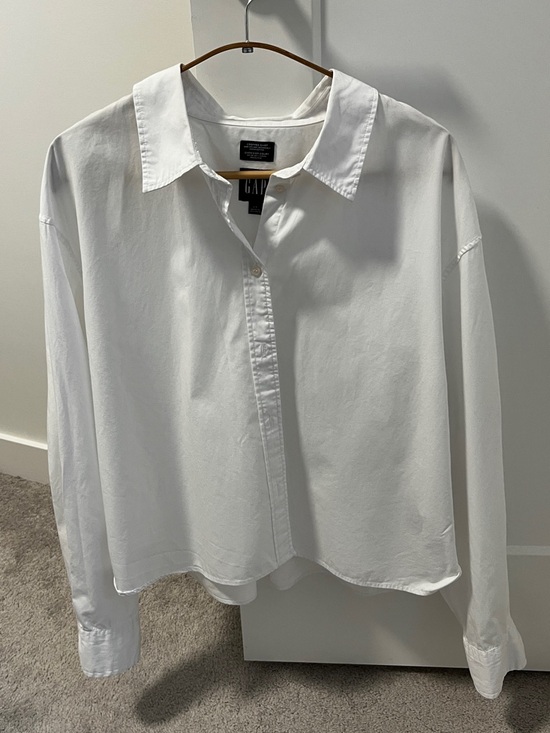 GAP Tops - GAP White Drop-Shoulder Button-Up Shirt